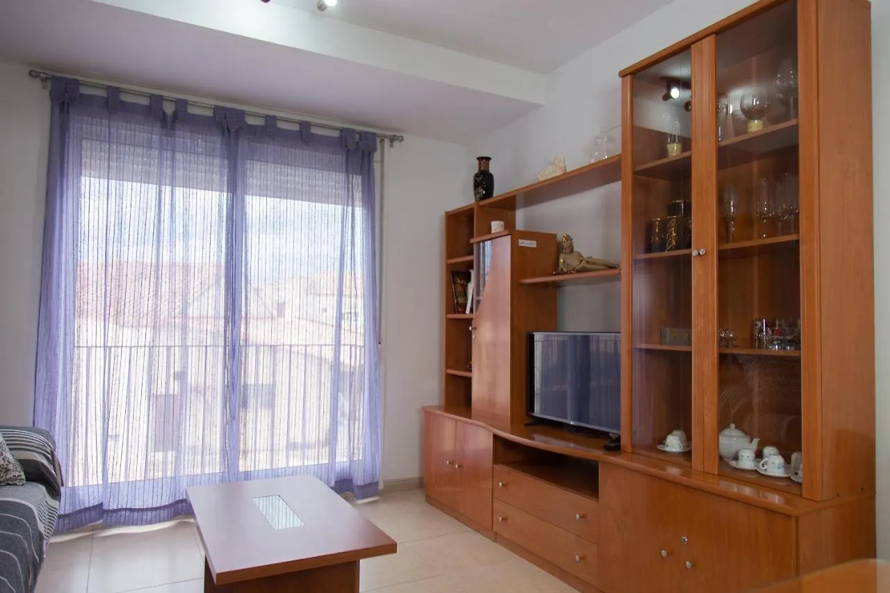 Apartamento en l'Horta de Sant Joan 0*,